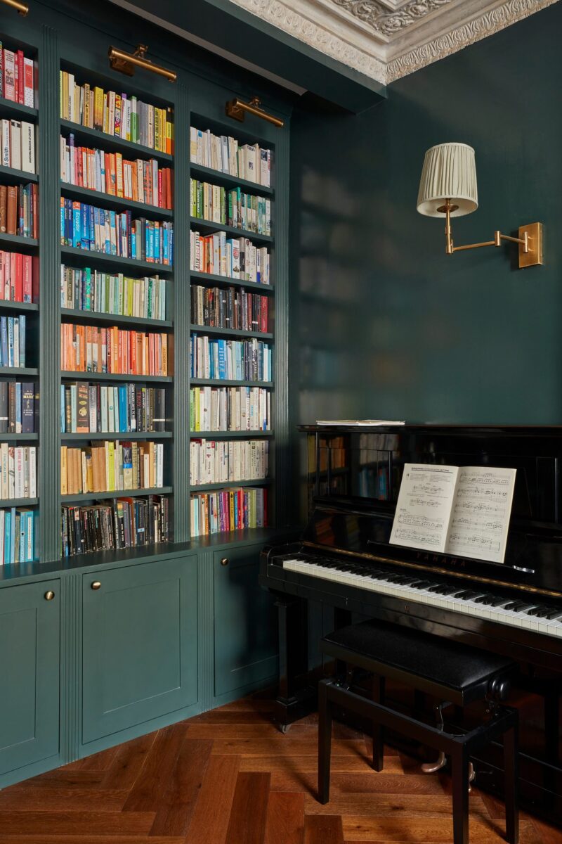 Bespoke library joinery - Joinery